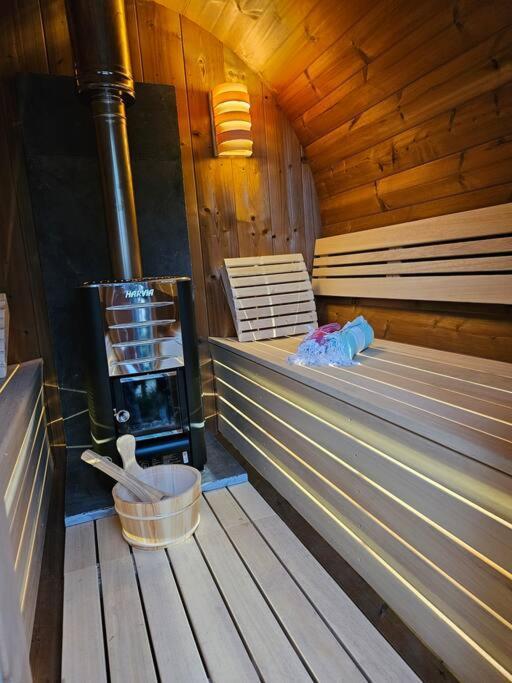 Camper Met Sauna En Zwembad In De Rand Van De Vlaamse Ardennen Hotel Haaltert Buitenkant foto